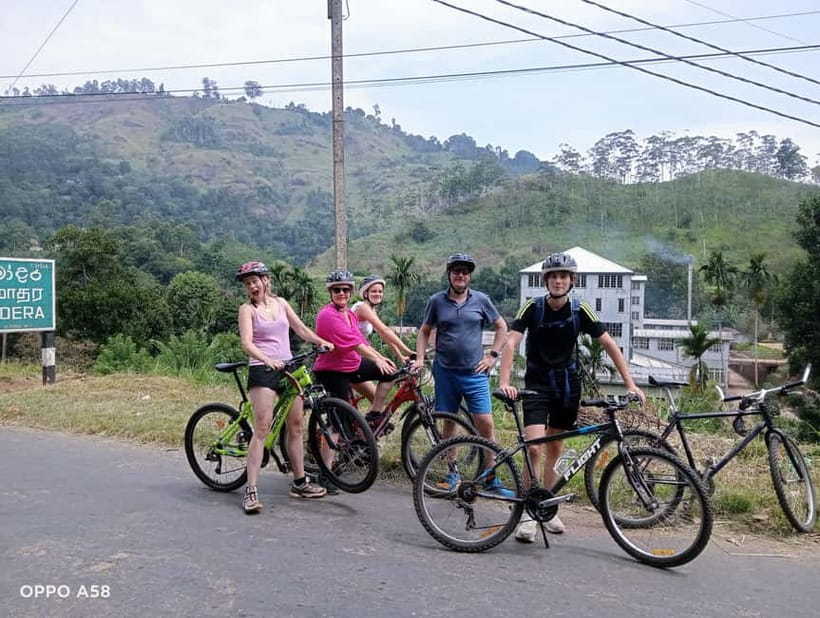 Ella, Sri Lanka Cycle Zone Bike Tour - Uva Province tea time: a class stop that breaks up the climbs