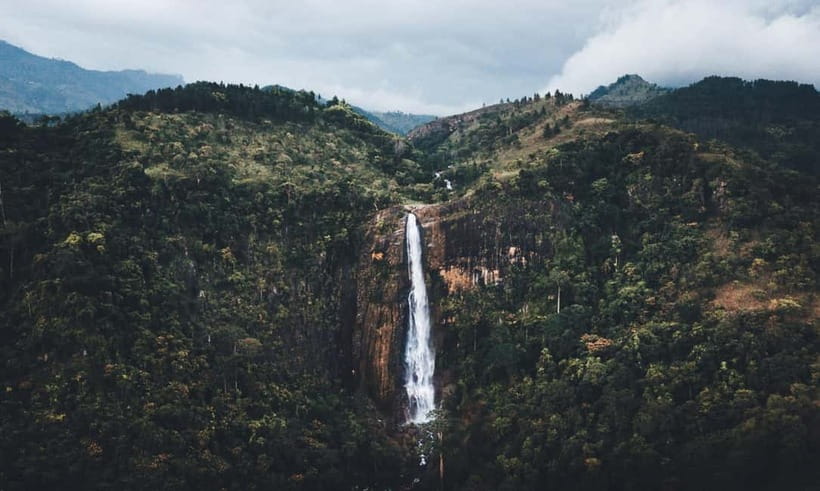 Ella: Tuk Tuk Tour to Diyaluma and Secret Waterfalls - Diyaluma Falls (220 m): why this is the main event
