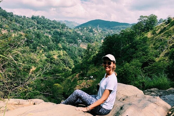 Ella:One Day Tour From Ella & Pickup From Tangalle/Mirisa/Colombo - Stop 2: Nine Arches Bridge (And the Train Moment)