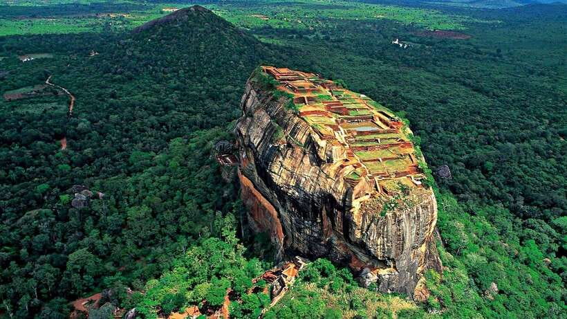 From Colombo: All Inclusive Sigiriya, Dambulla &Village Tour - Morning Drive from Colombo: Why the timing matters
