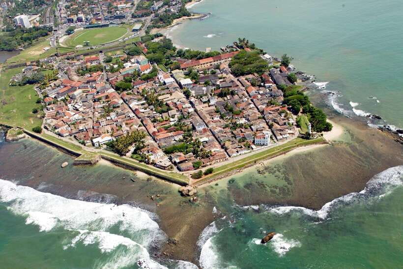 From Colombo: Galle, Bentota Coastal Highlights Private Tour - Lunch in the Balapitiya area: included, local, and timed for the river