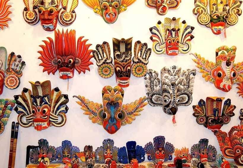 From Colombo: Galle, Bentota Coastal Highlights Private Tour - Kosgoda Sea Turtle Conservation: seeing newborn turtles and the release moment