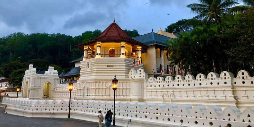 From Colombo: Kandy Temple of Tooth & Elephant Orphanage - Who this tour fits best (and who should think twice)