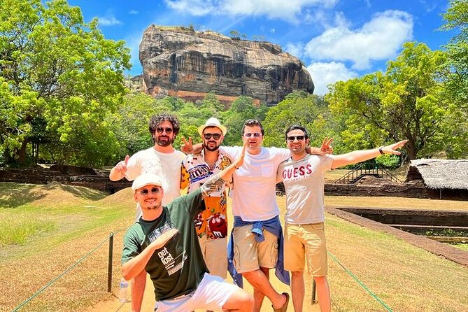 From Colombo: Sigiriya and Dambulla Day Trip and Safari - The “in-between” stops: museum and woodcarving breaks