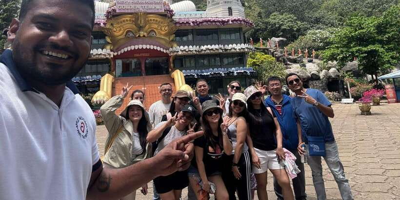 From Colombo: Sigiriya and Dambulla Day Trip with Safari - Colombo Pickup to the Ancient North: The Long-Drive Start