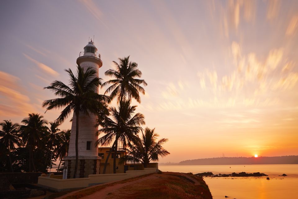 From Colombo: Virgin White Tea and Galle City Tour - Streets, ramparts, churches, lighthouse, and museums: what to aim for