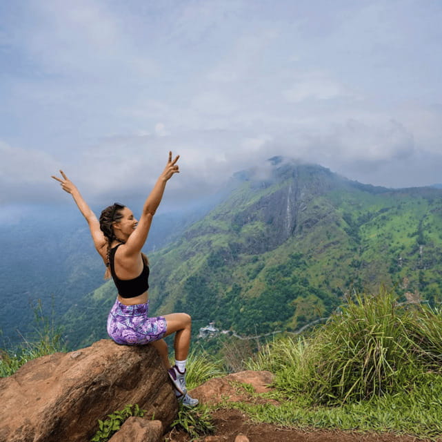From Ella : Sun rise Hike to Ella Rock - The way back: why the descent feels calmer