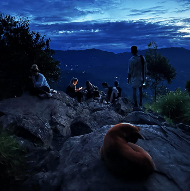 From Ella : Sun rise Hike to Ella Rock - Meeting in Ella: pickup, tuk tuk, and getting started smoothly