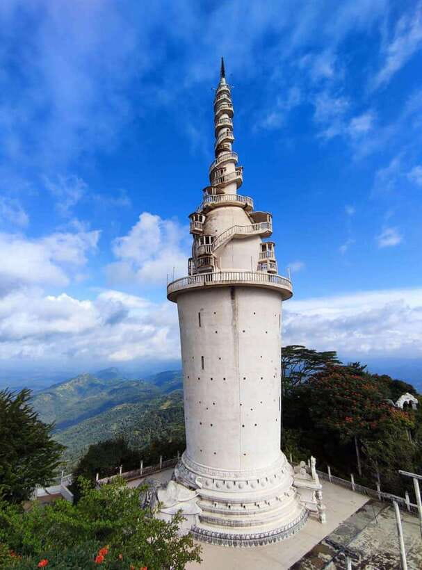 From Kandy: Ambuluwawa Full-Day Tour with Local Guide - Asigiriya Stupa + historical layers at a glance