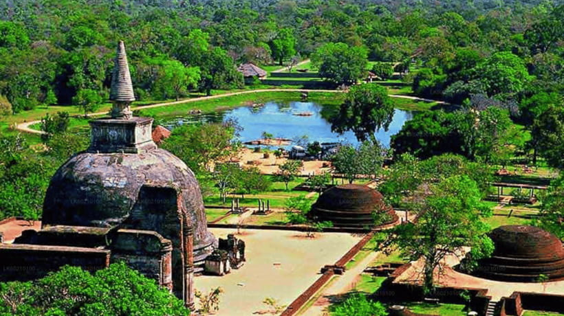From Kandy: Anuradhapura Day Trip with Lunch - Key highlights to know before you go