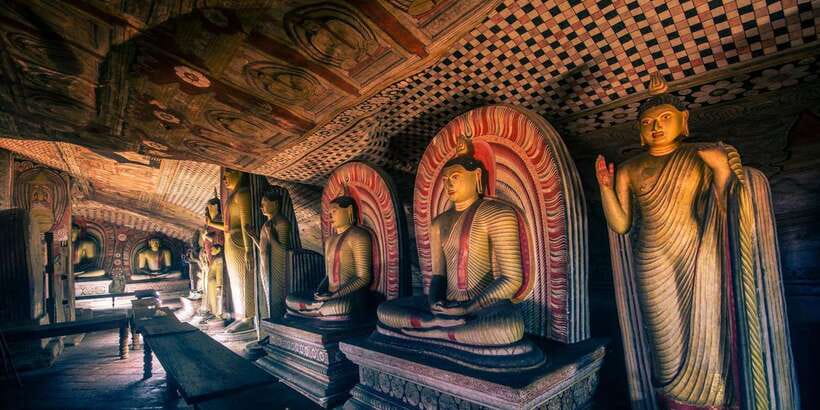 From Kandy: Sigiriya and Dambulla Private Day Tour - Sigiriya Lion Rock: climb the fortress, not just the viewpoint