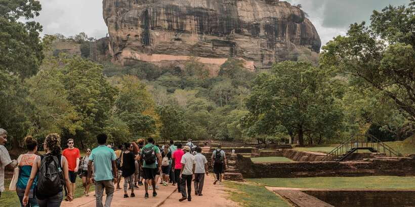 From Kandy: Sigiriya and Dambulla Private Day Tour - Catamaran safari on the lake: a scenery pause between temples