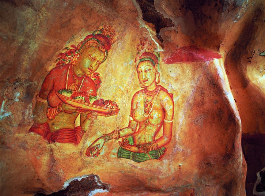 From Kandy: Sigiriya and Dambulla Private Day Tour - Dambulla Golden Temple: five caves of Buddha imagery