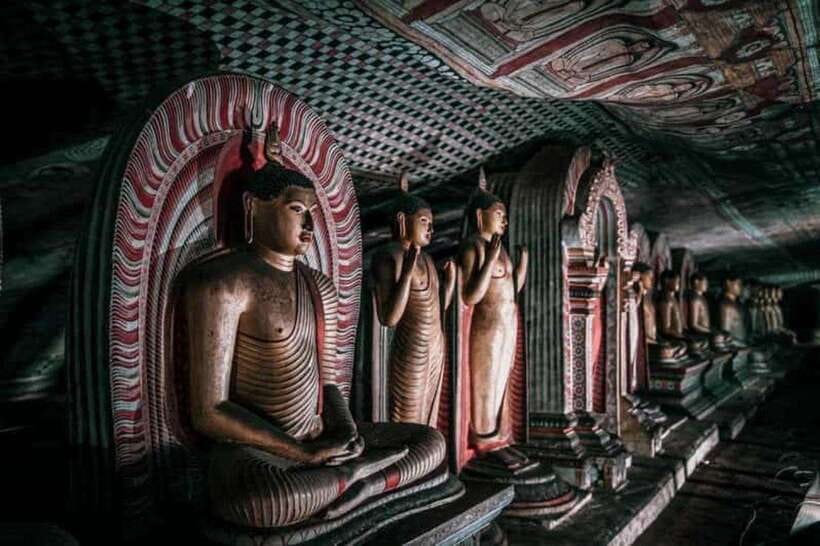 From Kandy: Sigiriya Guided Tuk-Tuk Tour - The spice garden stop: cinnamon education without the museum feeling