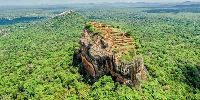 From Kandy: Sigiriya Rock & Dambulla Cave Temple Adventure - Kandy to Sigiriya by tuk-tuk: getting your timing right
