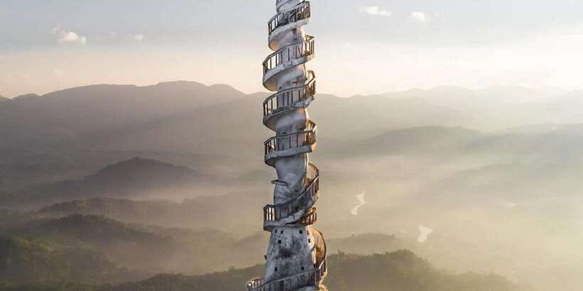From Negombo: Ambuluwawa Tower & Tea Factory,Kandy Day Trip - A Negombo day trip that hits Kandy from multiple angles
