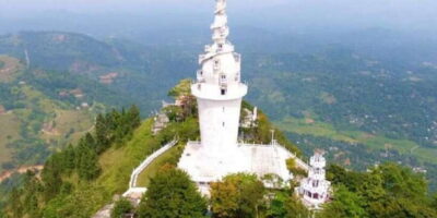 From Negombo: Ambuluwawa Tower & Tea Factory,Kandy Day Trip - Budget and value: what you pay versus what it costs you