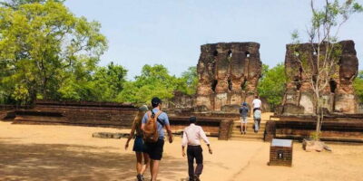 From Sigiriya: Polonnaruwa Ancient City & Minneriya Safari - Pickup in Sigiriya, Habarana, Kandalama, Dambulla, or Kimbissa