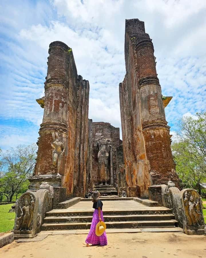 From Sigiriya :Polonnaruwa Ancient City Tour/Day Tour - Gal Vihara: rock-carved Buddhas you’ll want to photograph
