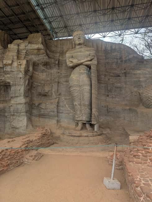 From Sigiriya:Polonnaruwa Day Tour with Farmers lunch - Key Highlights at a Glance