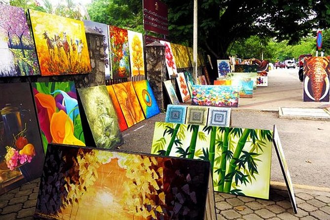 Full-Day Colombo City Tour (Private Car) - Lotus Tower and Pettah: from the skyline to everyday trade