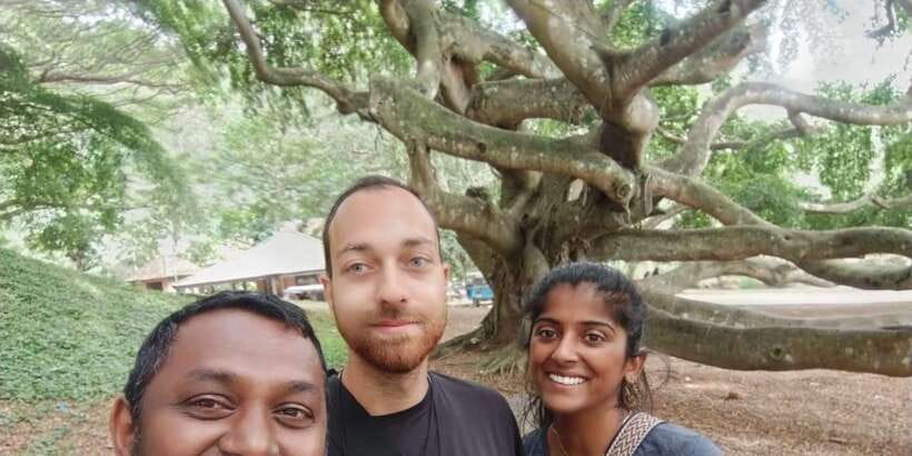 Full Day Tuk Tuk Tour – Explore Kandy with Local Expert - Gems, Batik, and Wood Carving Workshops: Watch Local Craft in Motion