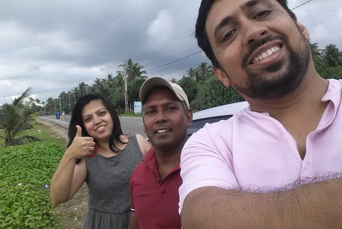 Galle Day Tour From Colombo - Ariyapala masks and moonstone mines: crafts with a working connection