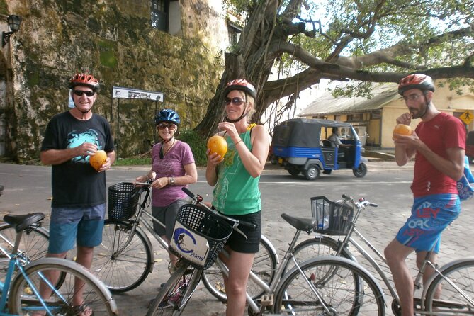 Galle Fort and City Cycling Tour - Choice of E-Bike or Manual - Stop-by-Stop: What You See Inside Galle Fort