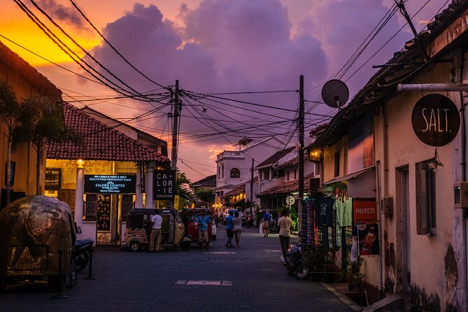 Galle Fort Walk with a Local - The guide factor: what makes it feel personal