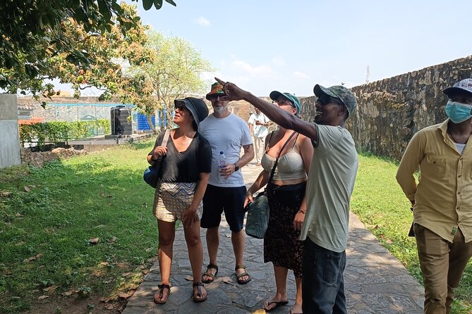 Galle Fort Walking Tour with a local guide - Stop 4: Dutch Hospital Shopping Precinct—Medicine and Architecture in One Stop