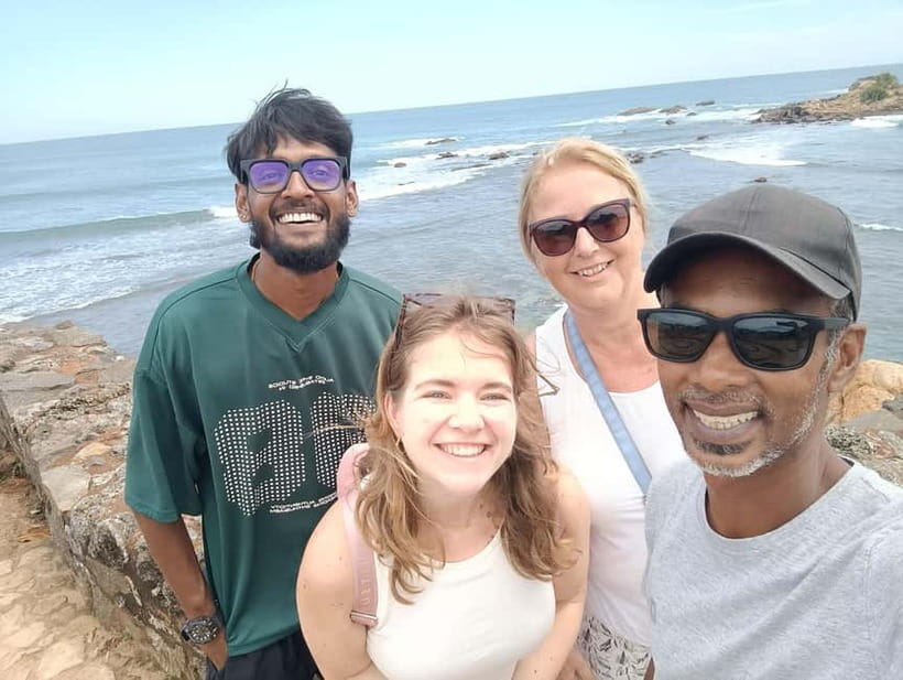 Galle Fortt Guided Walking Tour with a Local - Court Square and the Dutch hospital: buildings that served real life