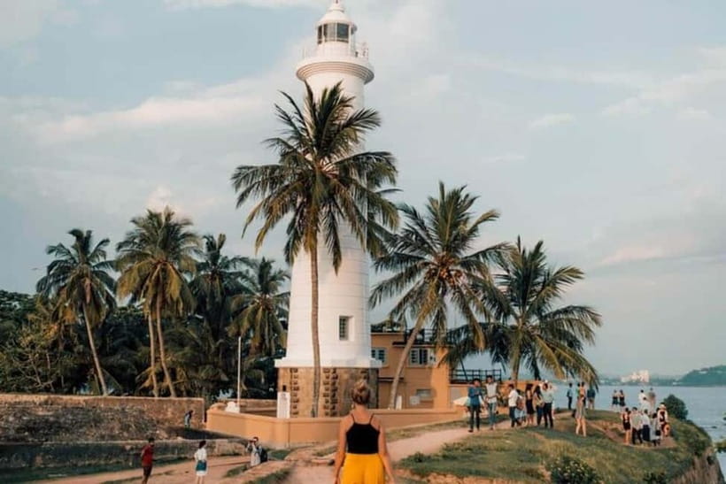 Galle Fortt Guided Walking Tour with a Local - Views from the ramparts: how Dutch defense shapes what you see today
