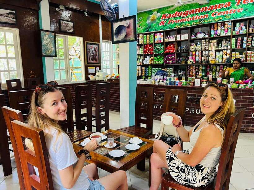 Kandy City Day Tour from Colombo, Negombo or Katunayake - Kandy View Point and Kandy Lake: The City Feels Like It’s Yours