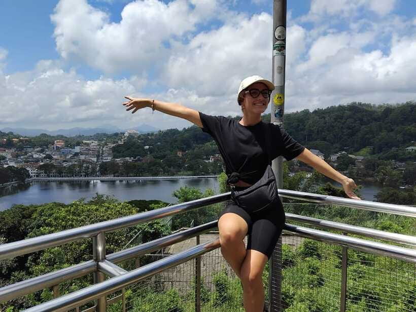 Kandy City Tour by Tuk Tuk with hotel Pickup and Dropoff - Wood carving house, Big Buddha, and shopping time: local culture you can touch