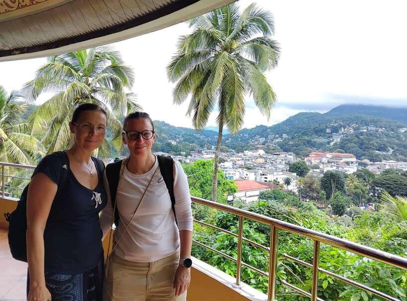 Kandy City Tour by Tuk Tuk with hotel Pickup and Dropoff - Ceylon Gem Museum: what gemstones mean locally
