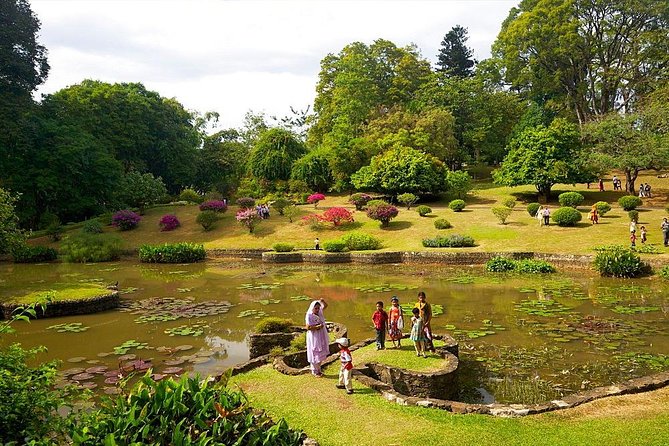 Kandy Day Trip with Tooth Relic Temple & Unique Attractions - Bentota Travel Mart: a free stop that can break up the day