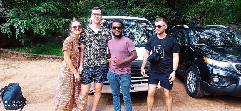 Kandy: Guided City Tour by Tuk-Tuk - Key things you’ll notice on this Kandy tuk-tuk day