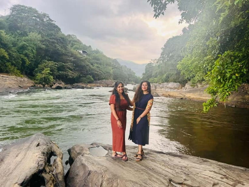 Kandy Private Guided City Day Tour by Local Tuk Tuk - Asgiriya Stupa and Royal Botanical Gardens: A Calm Start With Real Views
