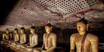 Kandy: Sigiriya Dambulla & Minneriya Park Safari day tour - Sigiriya Lion Rock: worth the effort, but don’t underestimate it