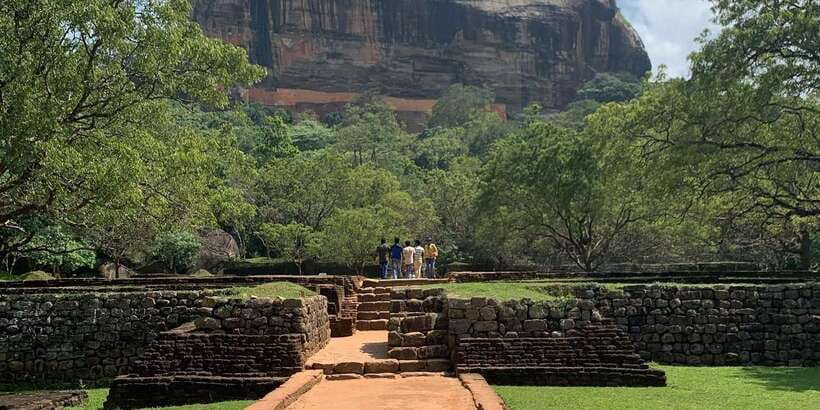 Kandy: Sigiriya Dambulla & Minneriya Park Safari day tour - Who should book this Kandy day tour