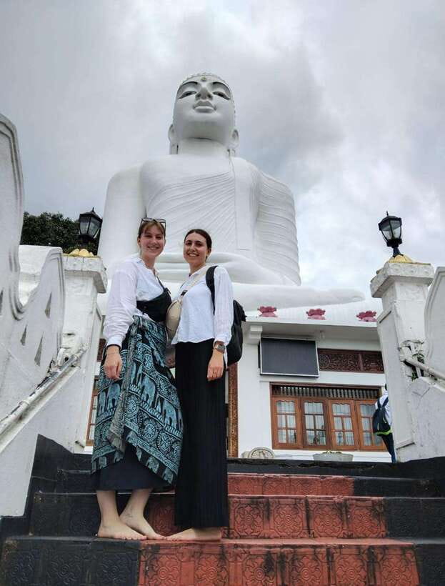 Kandy to Ambuluwawa Tuk Tuk Tour - Royal Botanic Gardens, Peradeniya: where the pace slows down