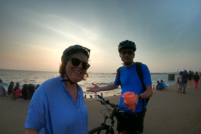 Luxury Night Cycle Tour of Colombo - Five hours of Colombo by bike from Independence Square