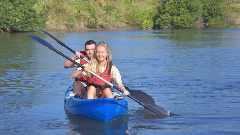 Negombo: Guided Kayaking Tour in the Lagoon - Negombo Lagoon in 2 Hours: Why this paddle works