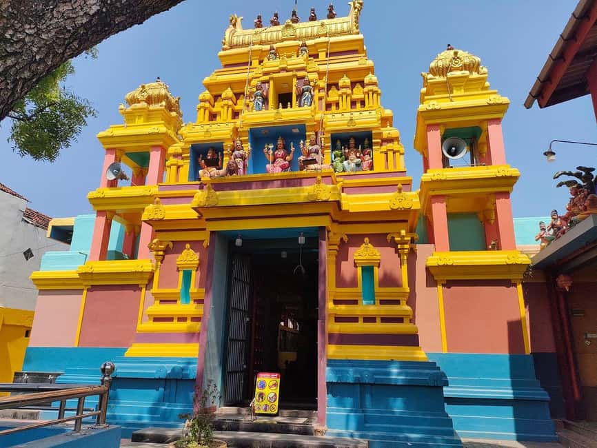 Negombo Private Tour: Market, Temples & Canal - Negombo Fish Market and Dry Fish Processing: The Most Memorable Stop