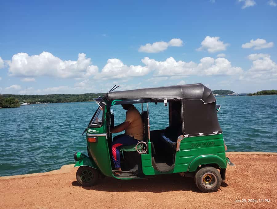 Nilaveli: Trinco City tour by Tuk Tuk - Quick hits: what makes this tour special