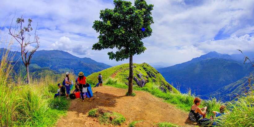 Nuwara Eliya: All-Inclusive Ella Sightseeing Private Tour - Ravana Waterfall: a natural pause before the views
