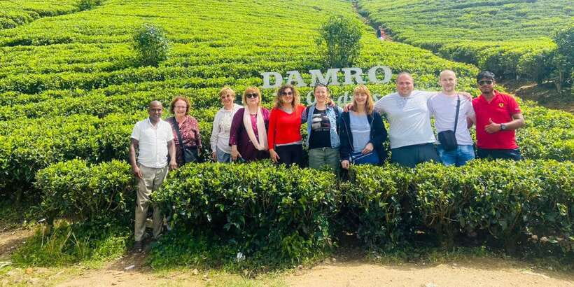 Nuwara Eliya Day Tour from Kandy (Private Tour) - Ramboda Falls: a one-hour photo stop with a big payoff
