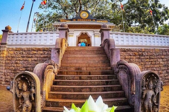 One Day Tour - Sacred city of Anuradhapura & Sacred city of Mihintale. (Sunset) - Key highlights at a glance