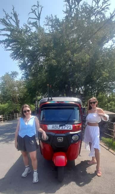 Personal Guided Colombo City Tour by Tuk Tuk - All Inclusive - Pickup, private group, and what the 4 hours really means