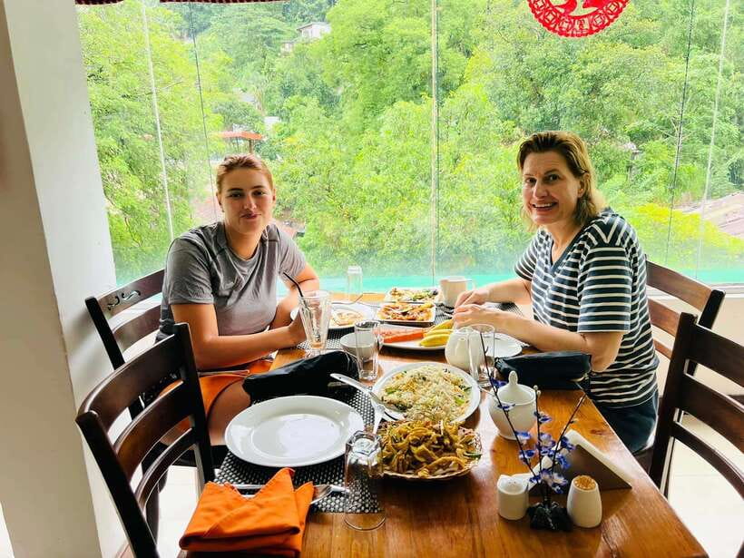 Pinnawala Day Tour from Kandy (Private tour ) - Mawanella Spice Garden: Plants, Ayurveda, and Real Sri Lankan Flavor